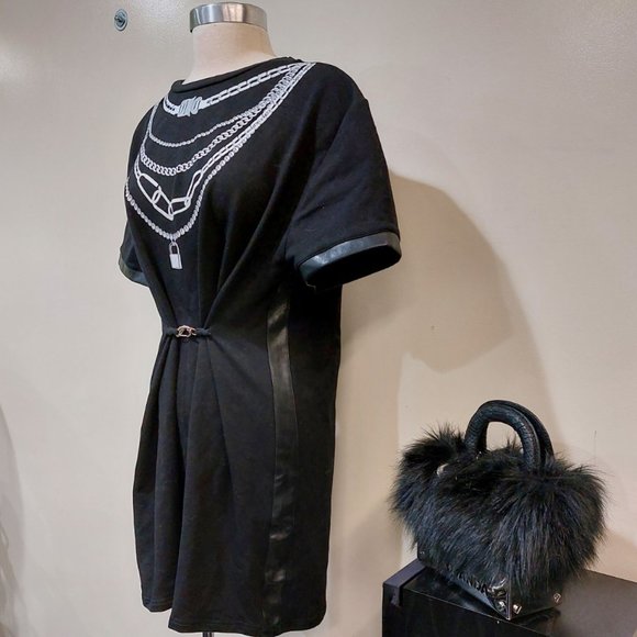 💥EDGY CHIC💥Manière De Voir  CHAIN NECKLACE DETAIL T-SHIRT DRESS - Picture 8 of 16